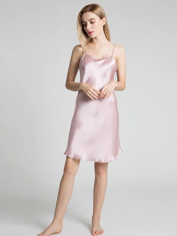 19 Momme Classic Round Neck Mid-Length Silk Chemise