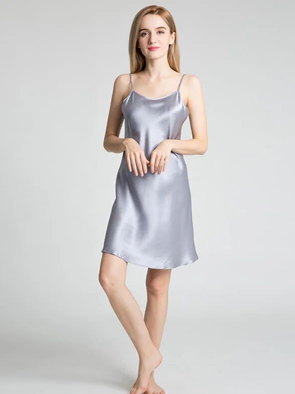 19 Momme Classic Round Neck Mid-Length Silk Chemise
