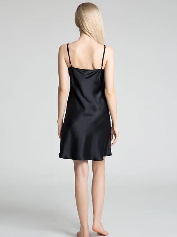 19 Momme Classic Round Neck Mid-Length Silk Chemise