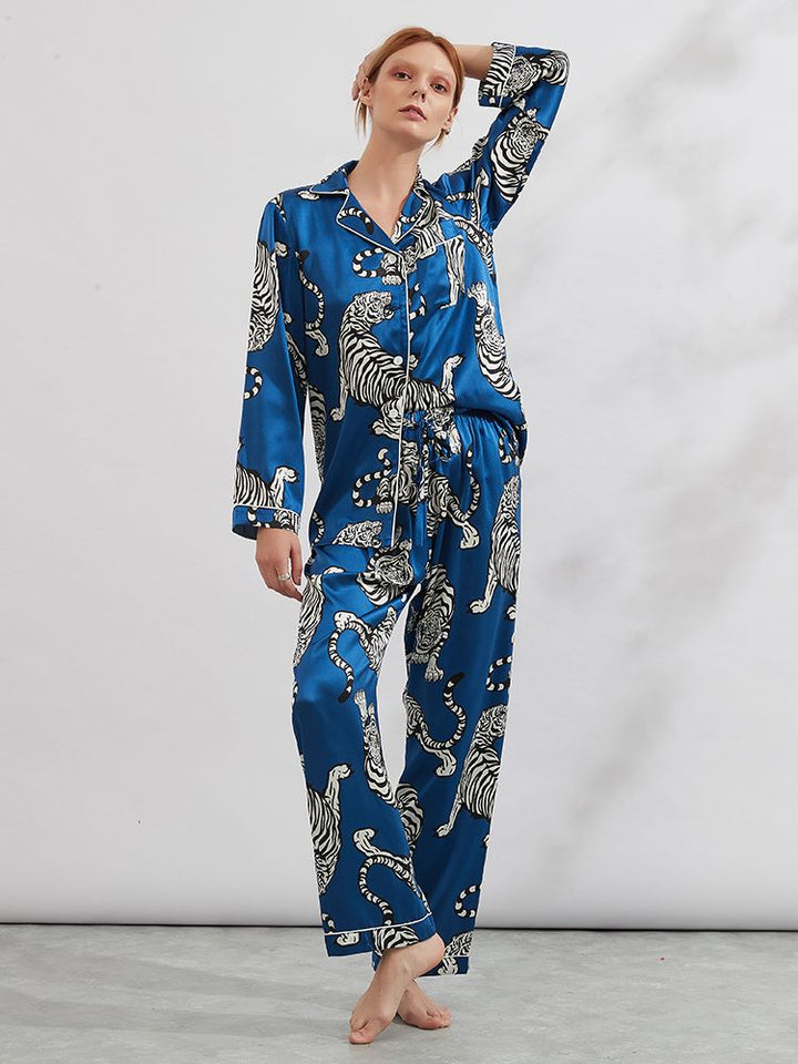 19 Momme Luxury 100% Silk Blue Long Sleeve Pajama Set with Tiger Prints
