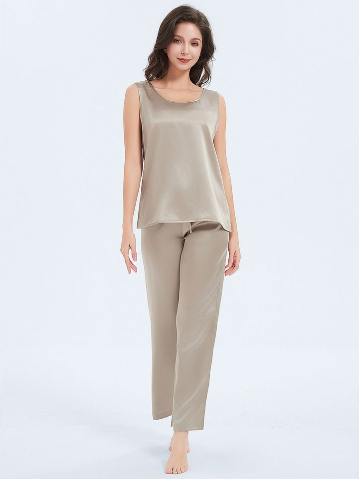 19 Momme Round Neck Silk Tank Top and Pajama Pants Set for Women
