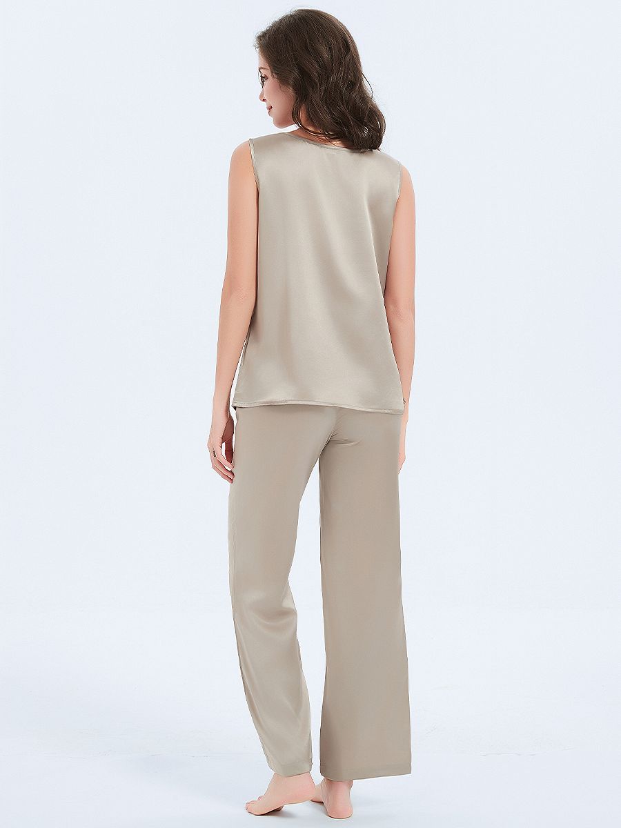 19 Momme Round Neck Silk Tank Top and Pajama Pants Set for Women