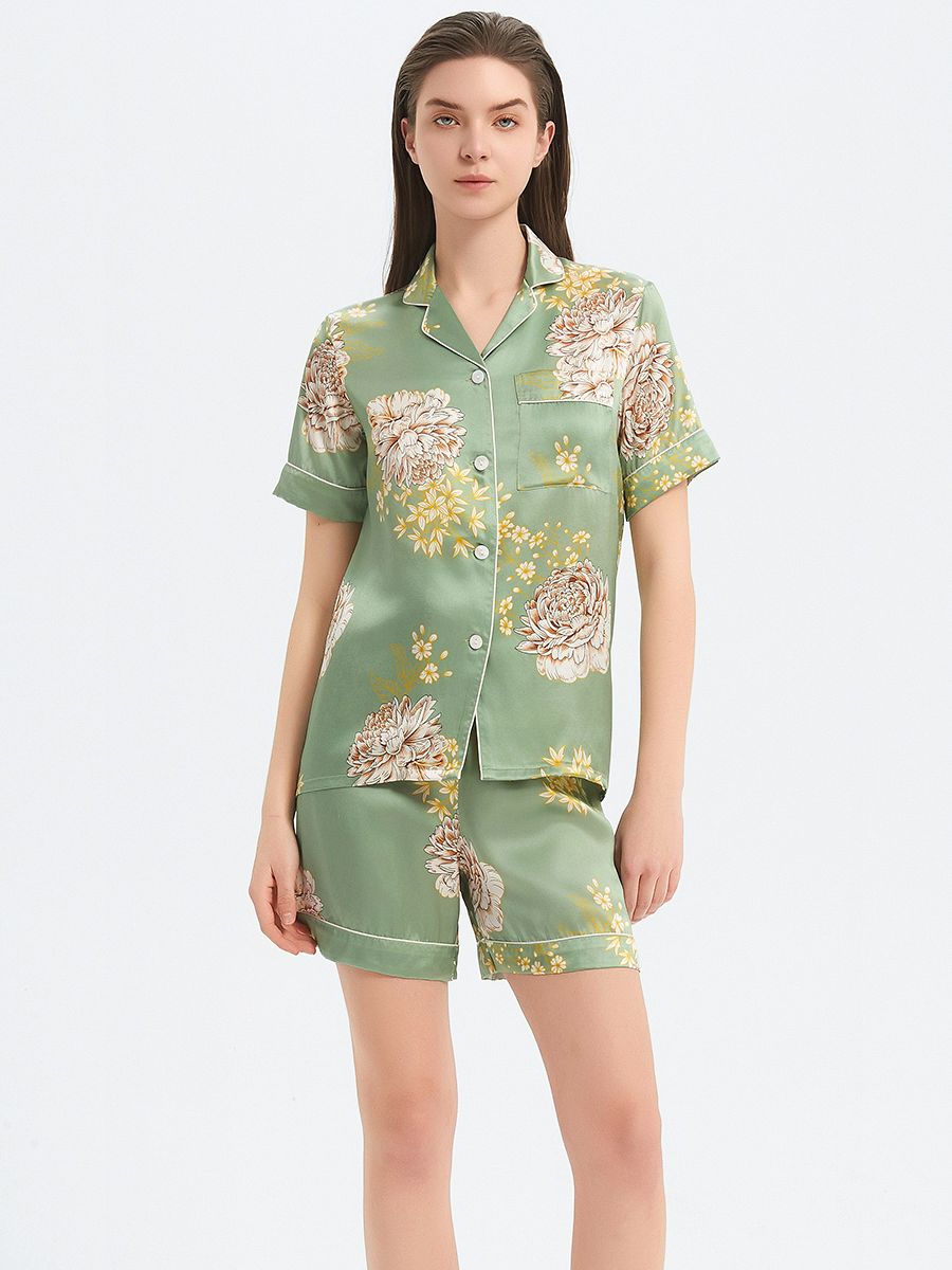 19 Momme Sage Green Floral Print Short Sleeve Silk Pajama Set