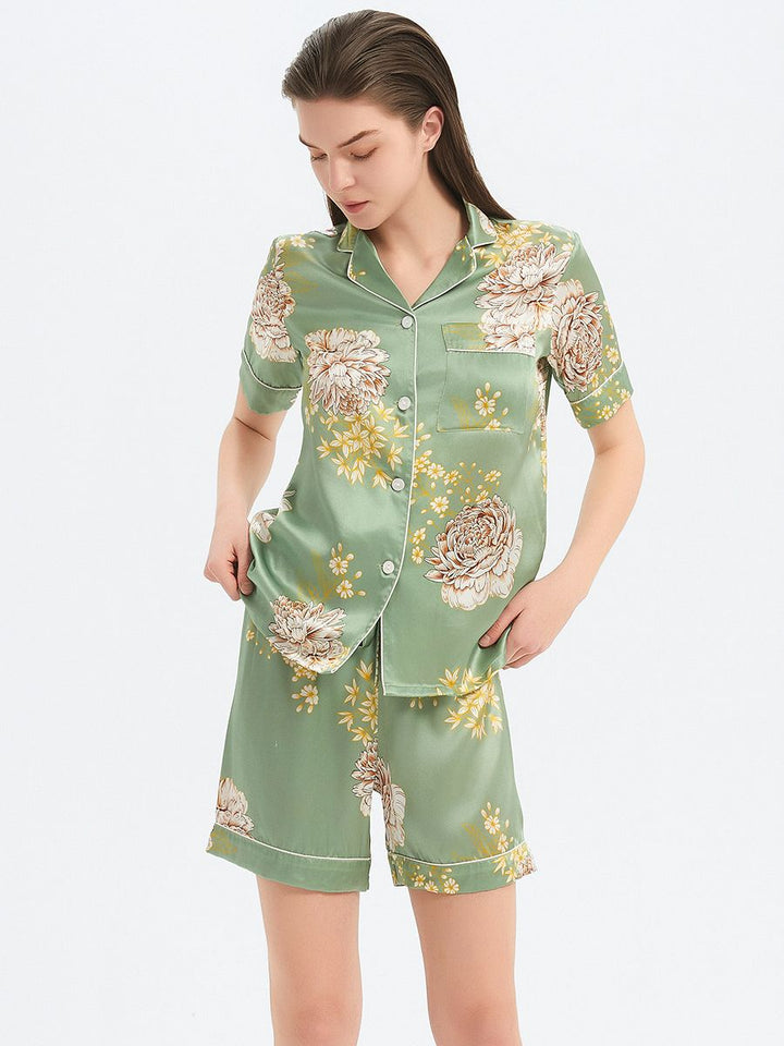 19 Momme Sage Green Floral Print Short Sleeve Silk Pajama Set