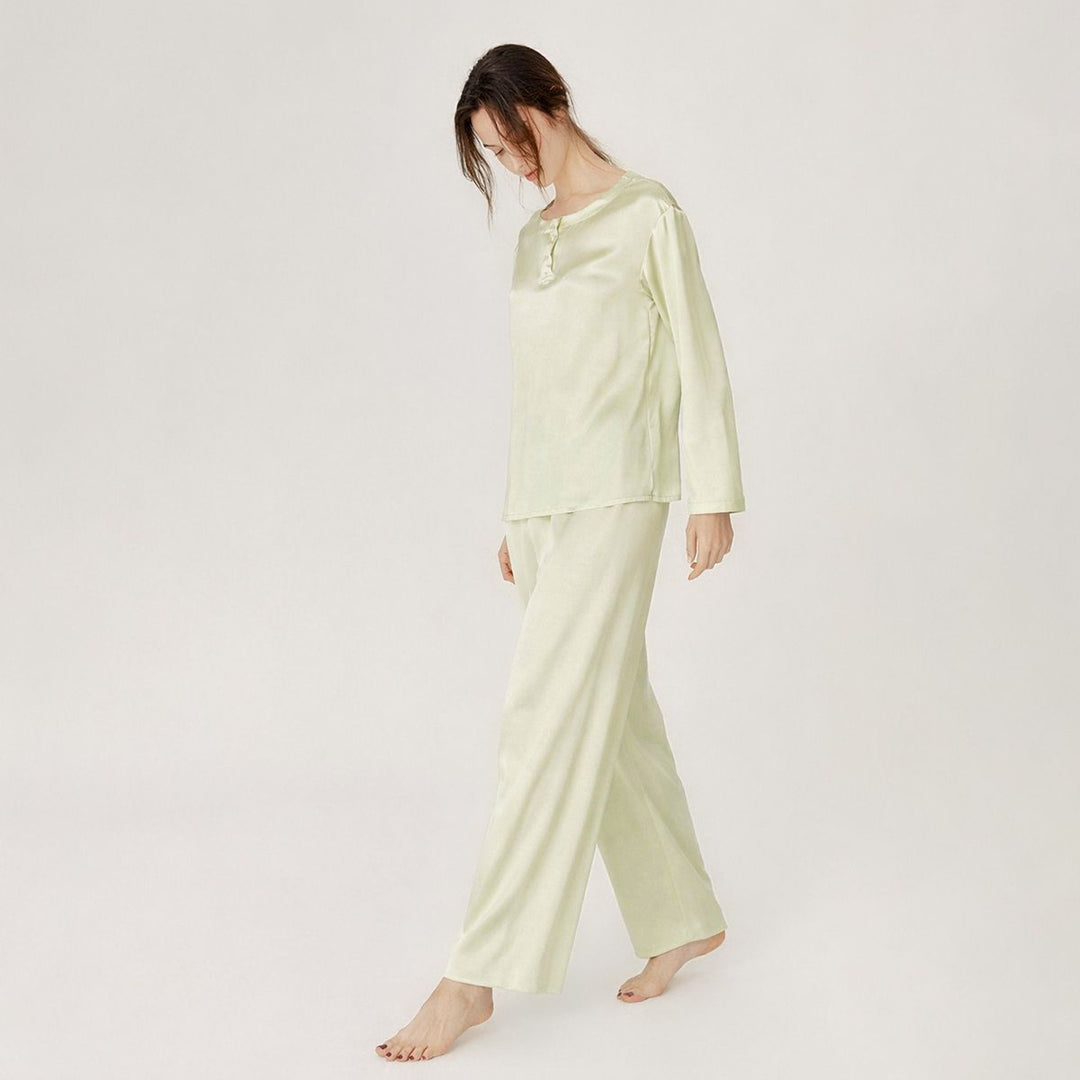 22 Momme Round Neck Long Sleeve Pullover Silk Pajama Set for Women