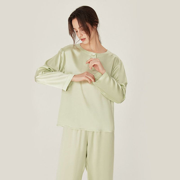 22 Momme Round Neck Long Sleeve Pullover Silk Pajama Set for Women