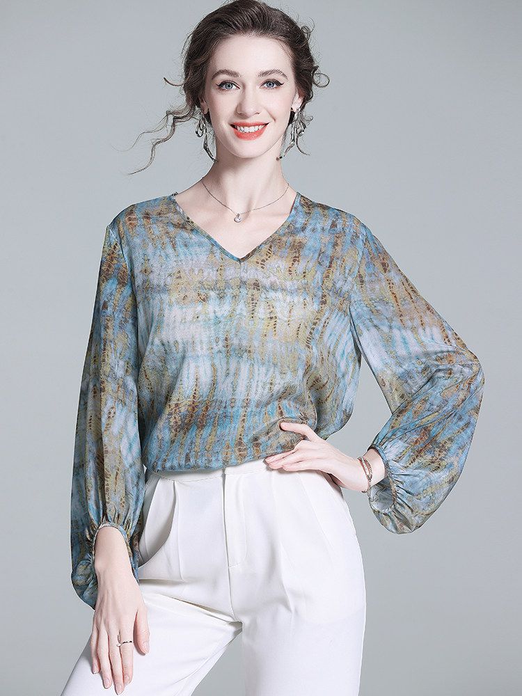 Women's Pastel Blue Printed Lantern Sleeve Lightweight V-Neck Silk Blouse