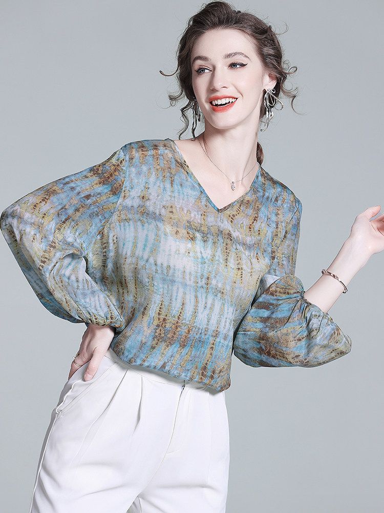 Women's Pastel Blue Printed Lantern Sleeve Lightweight V-Neck Silk Blouse