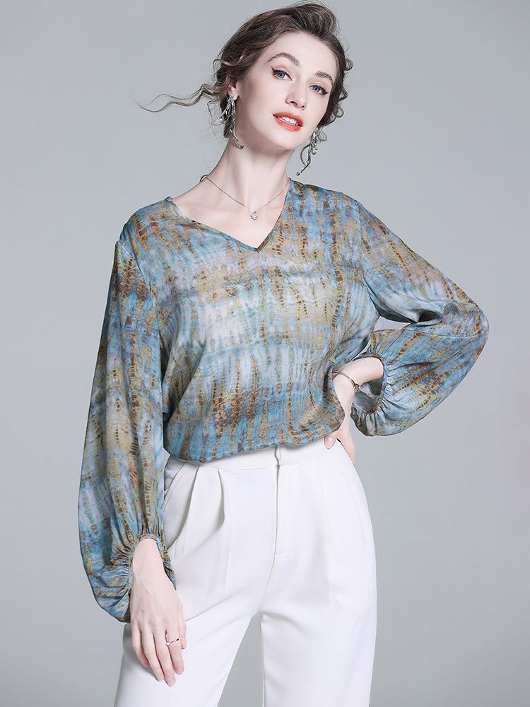 Women's Pastel Blue Printed Lantern Sleeve Lightweight V-Neck Silk Blouse