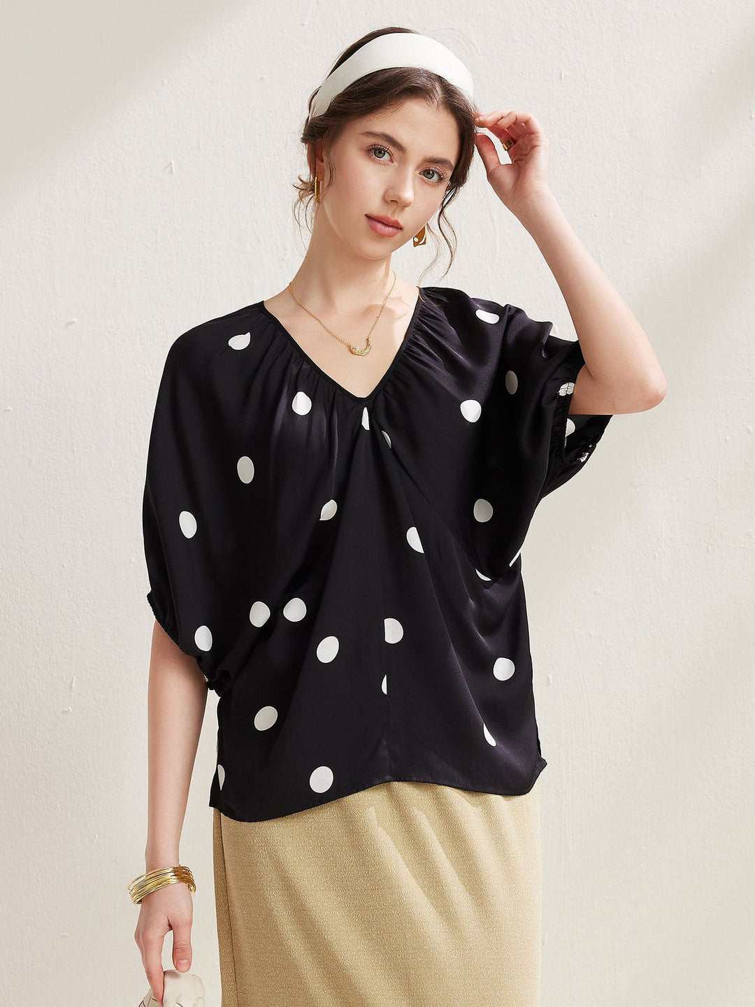 Gathered V-Neck Polka Dot Bawting Sleeve Silk Shirt Short Sleeve Silk Top