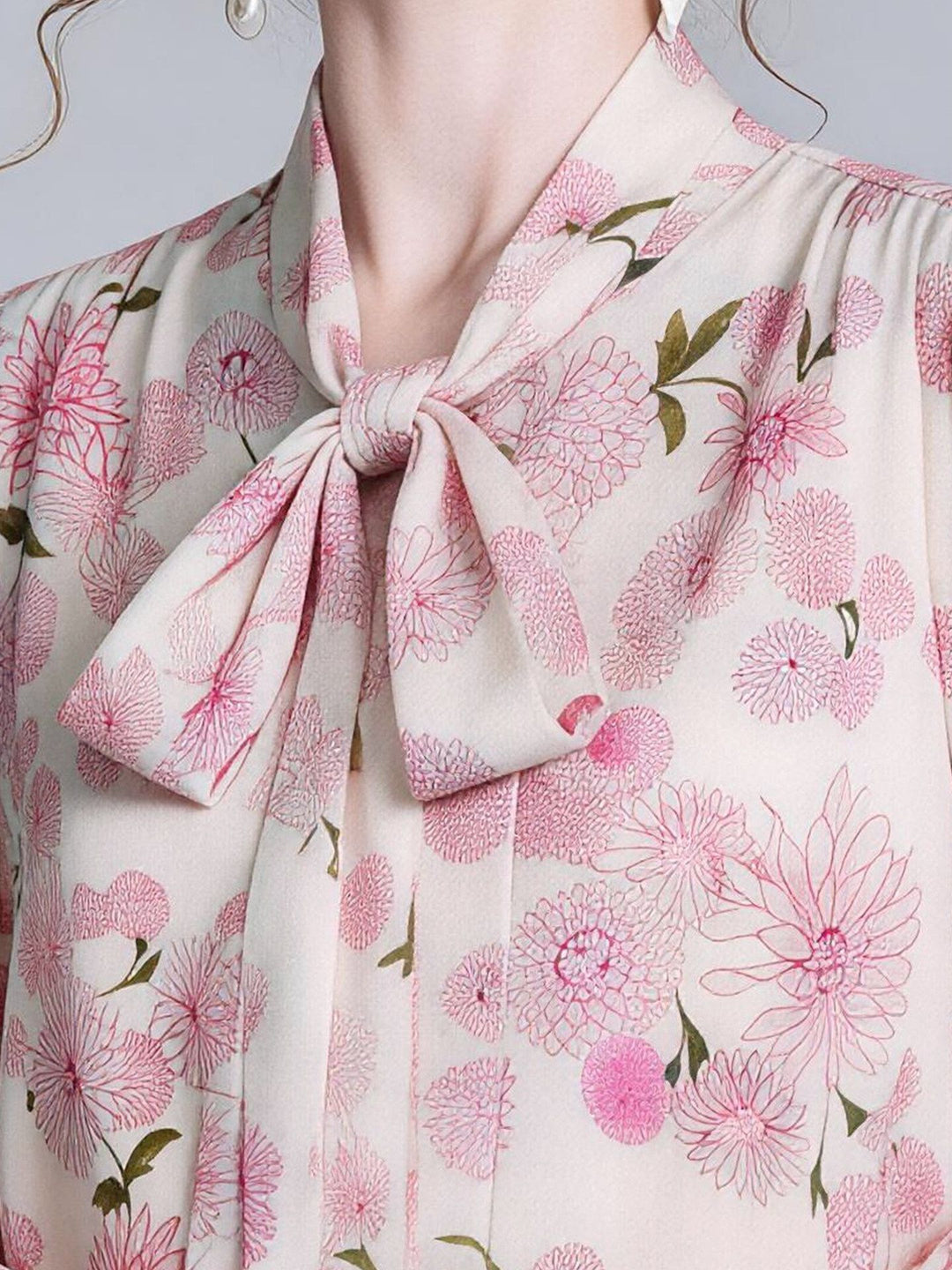 Pink Floral Romantic Bow Tie Long Sleeve Mulberry Silk Blouse for Women