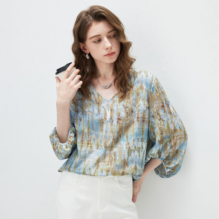 Women's Pastel Blue Printed Lantern Sleeve Lightweight V-Neck Silk Blouse
