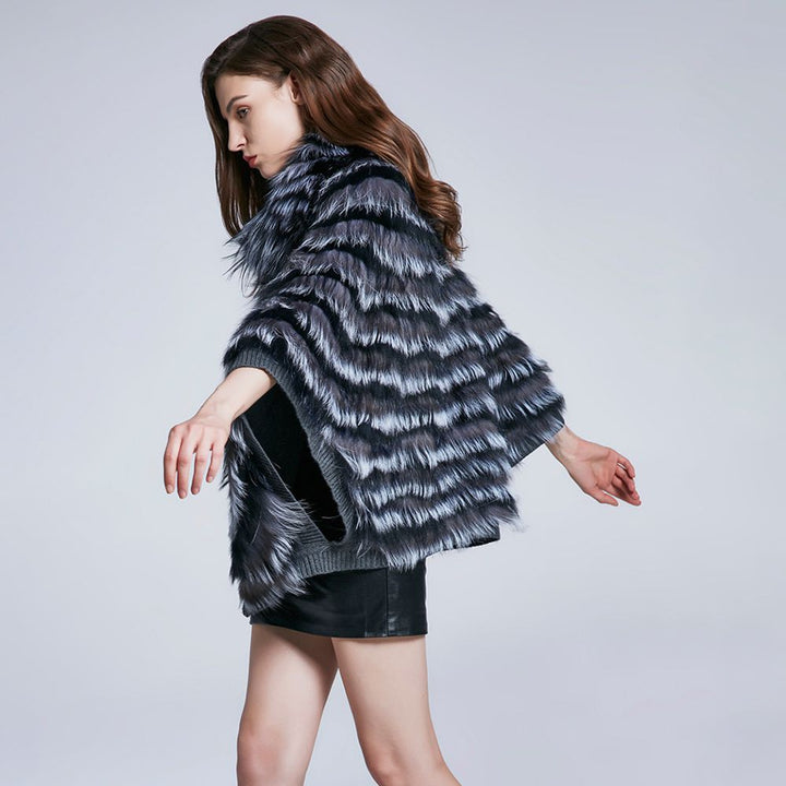 Genuine Silver Fox Fur Cape Poncho Elegant Winter Oversized Fur Shawl Wrap with Knitted Lining for Women