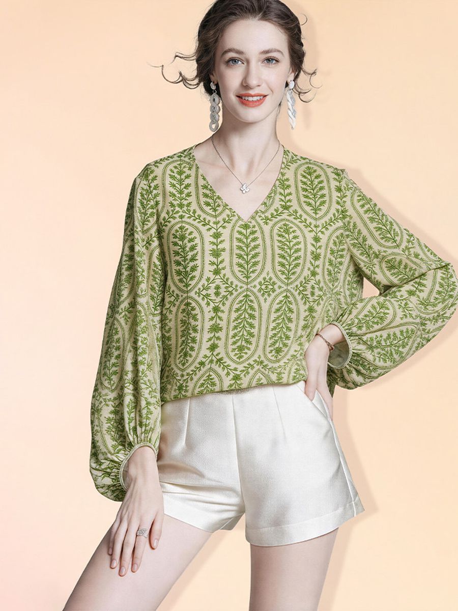 Lightweight Fresh Green Leaves Printed Beige Silk Chiffon Blouse Long Sleeve V-Neck Silk Shirt Top
