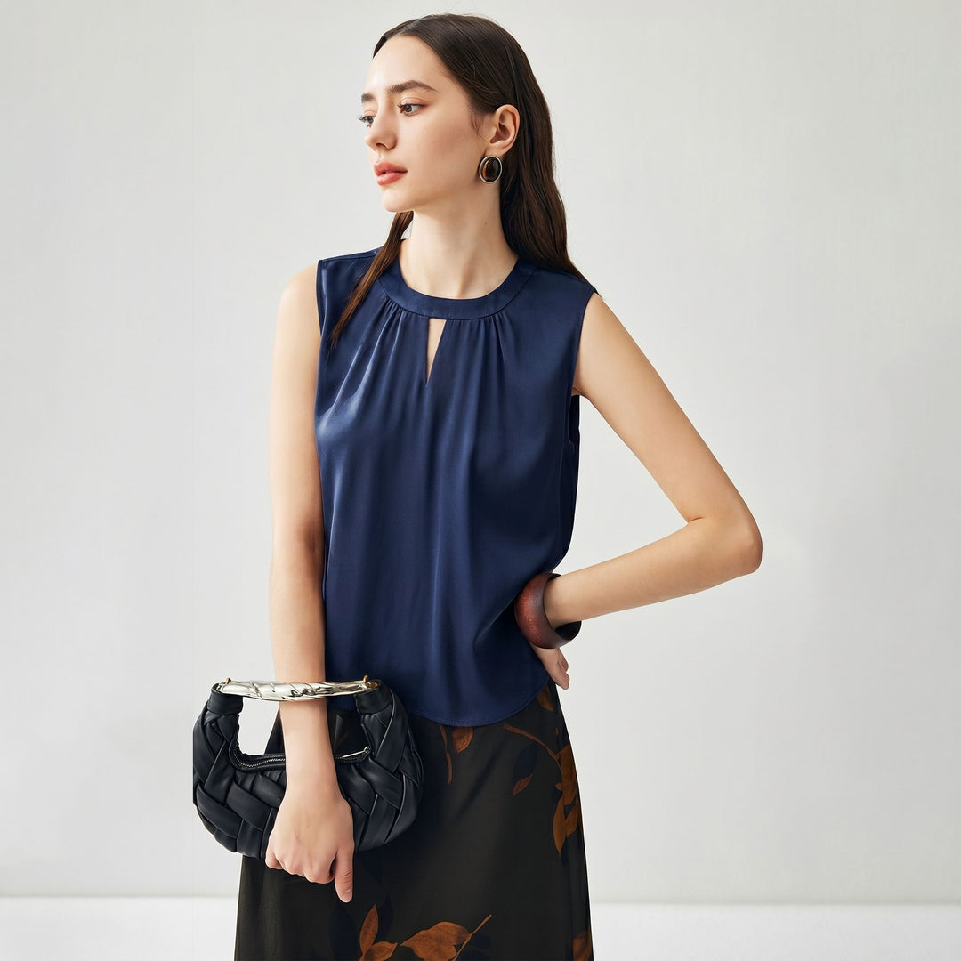 Round Keyhole Neck Sleeveless Mulberry Silk Tank Top for Women