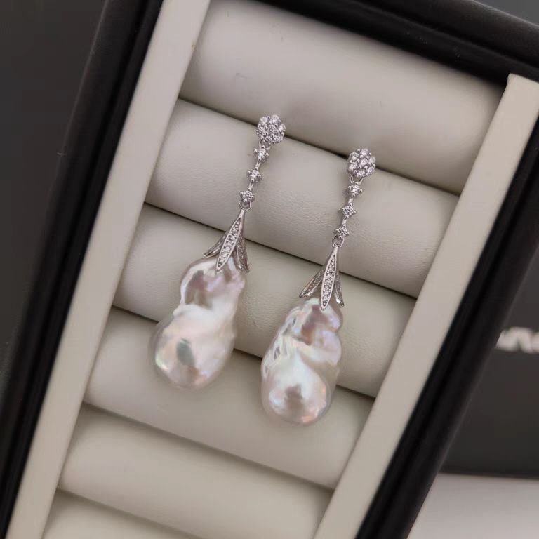 20mm Real Baroque Freshwater Pearl Drop Rhinestones Earrings