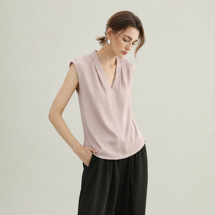 Women's Mulberry Silk Sleeveless V-Neck Blouse