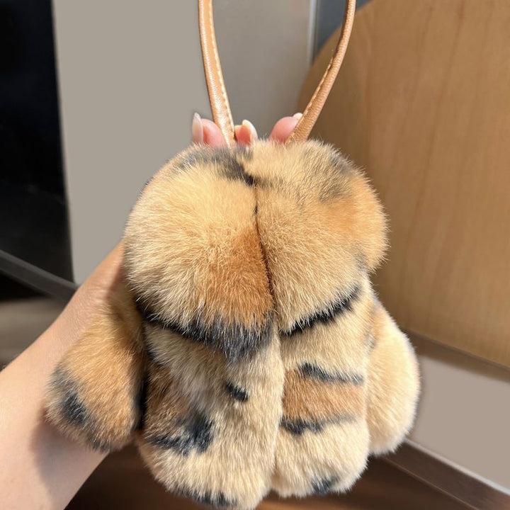 Real Rabbit Fur Winter Coat Style Keychain Fluffy Furry Cute Fur Key Ring for Women