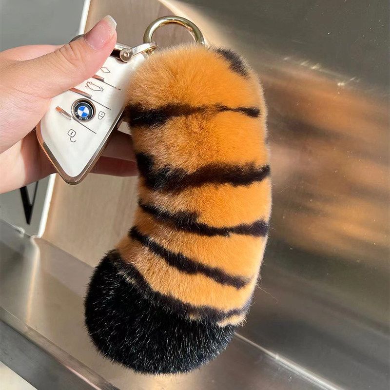 Soft Rabbit Fur Paw and Tail Pom-Pom Keychain Set Fluffy Plush Animal Pattern Bag Charm