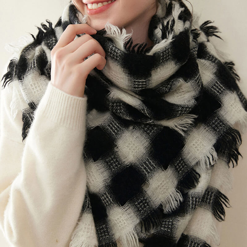 Women's Colorblock Checkered Plaid Patterned 100% Cashmere Scarf with Fringe CP057