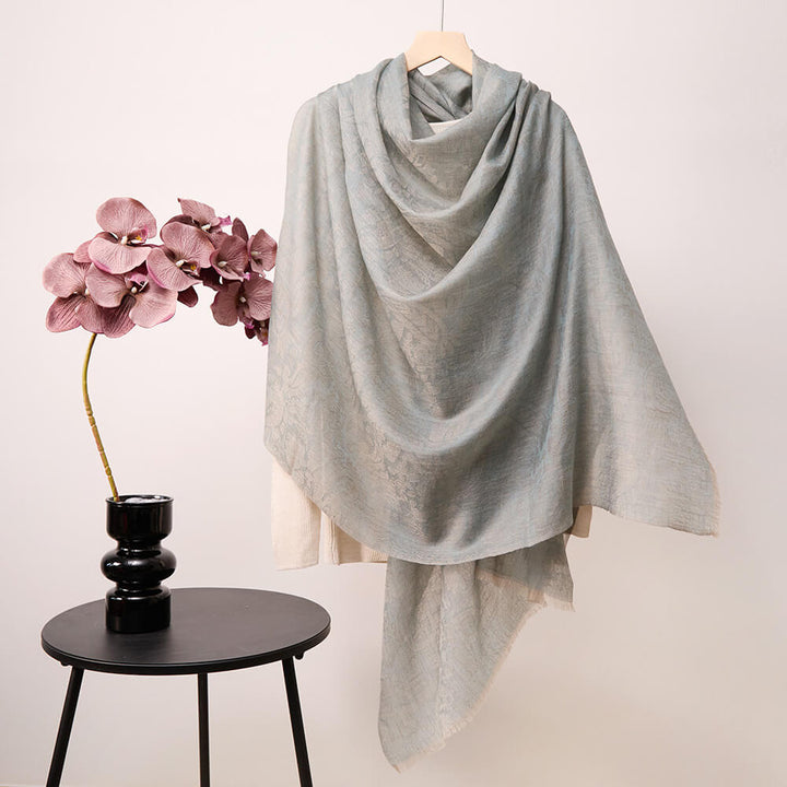 Women's Elegant Paisley Pattern 100% Cashmere Shawl Scarf with Fringe CP064