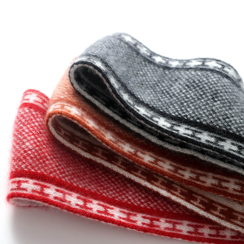 Women's Patterned 100% Cashmere Knitted Scarf with Letter "H" Detail