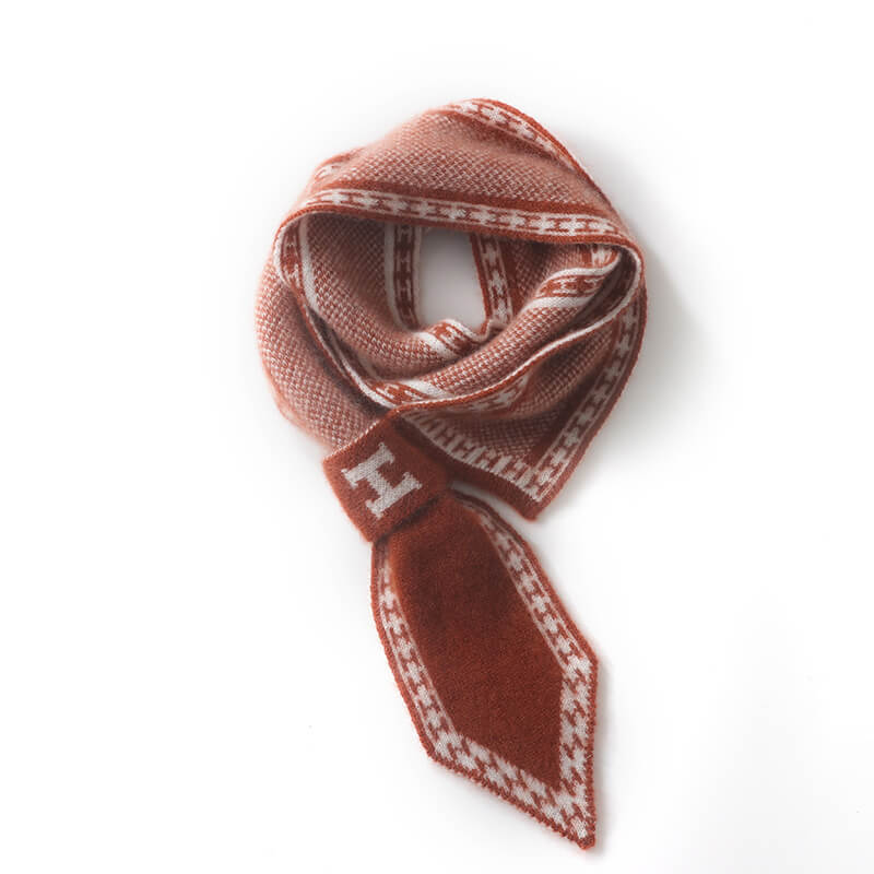 Women's Patterned 100% Cashmere Knitted Scarf with Letter "H" Detail