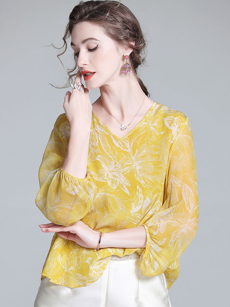 Yellow Tropical Leaf Print V-Neck Sheer Bracelet Sleeve Silk Blouse