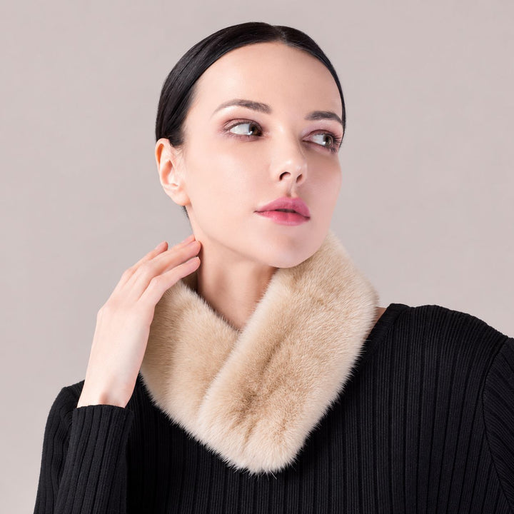 Women’s Real Mink Fur Neck Warmer Scarf Luxurious Fur Collar Wrap with Magnetic Closure