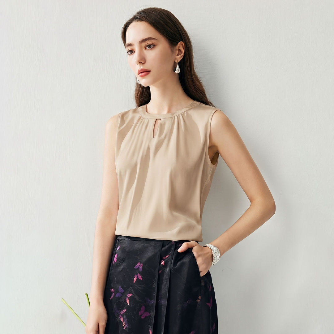Round Keyhole Neck Sleeveless Mulberry Silk Tank Top for Women