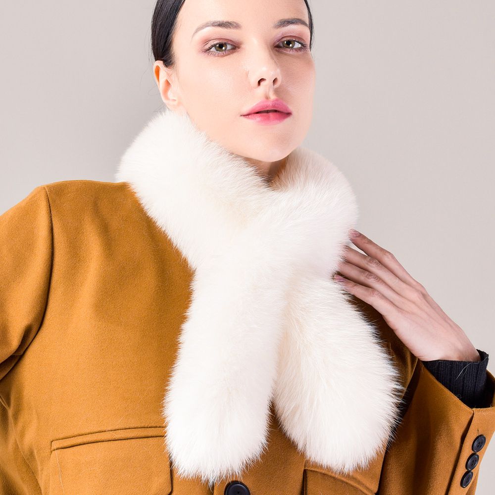 Women’s Real Fox Fur Scarf Winter Fluffy Soft Collar Wrap for Coats & Jackets