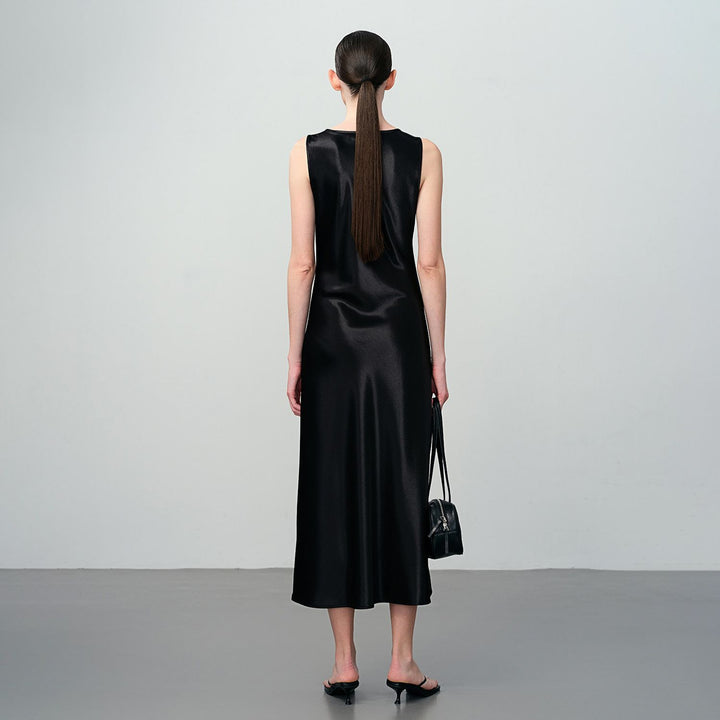 Scoop-Neck 100% Mulberry Silk Sleeveless Slip Dress