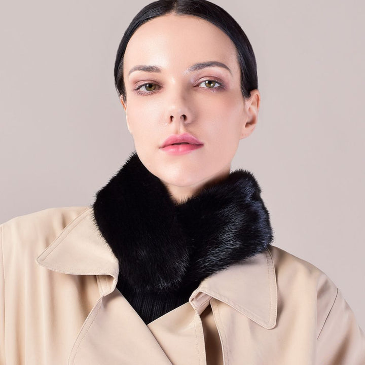 Women’s Real Mink Fur Neck Warmer Scarf Luxurious Fur Collar Wrap with Magnetic Closure