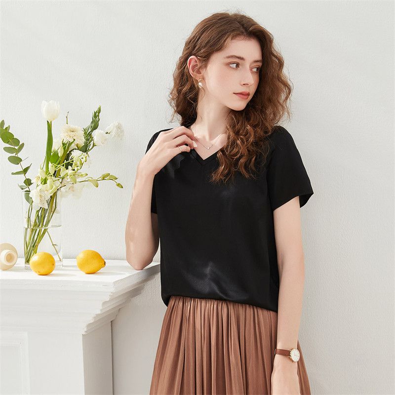 22 Momme Basic V-Neck Pure Mulberry Silk Short Sleeve T-Shirt