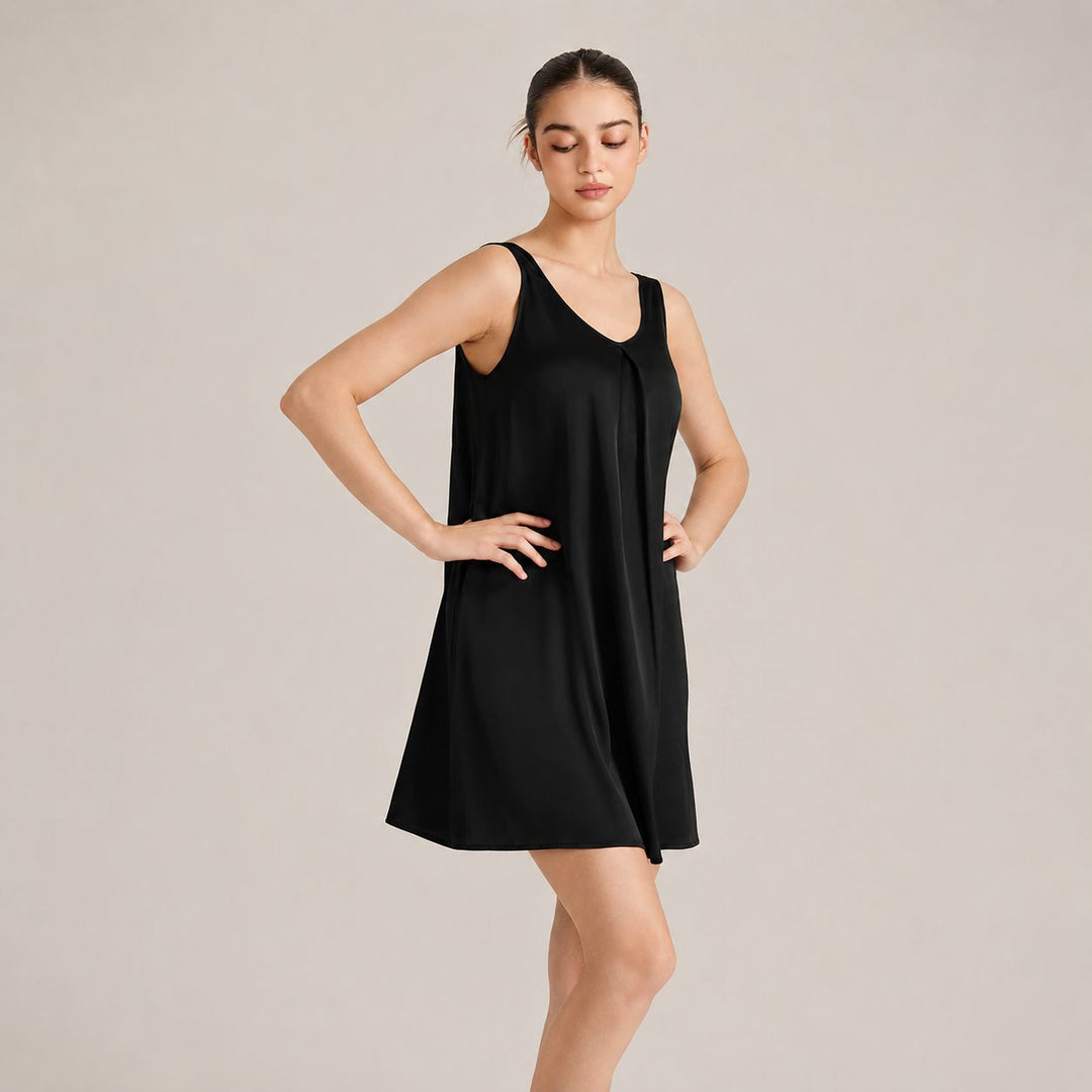 22 Momme Women's Relaxed-Fit Sleeveless V-Neck Silk Nightgown