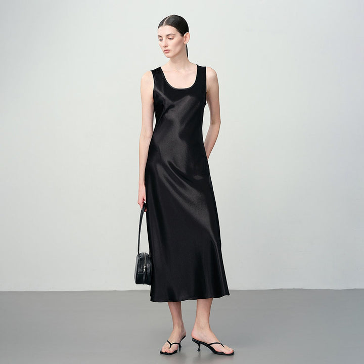 Scoop-Neck 100% Mulberry Silk Sleeveless Slip Dress