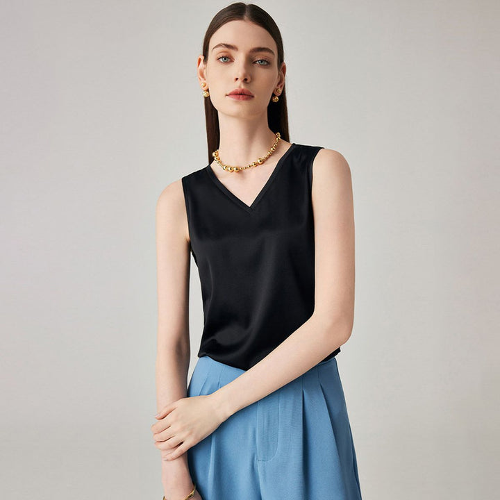 22 Momme V-Neck Sleeveless Silk Tank Top for Women