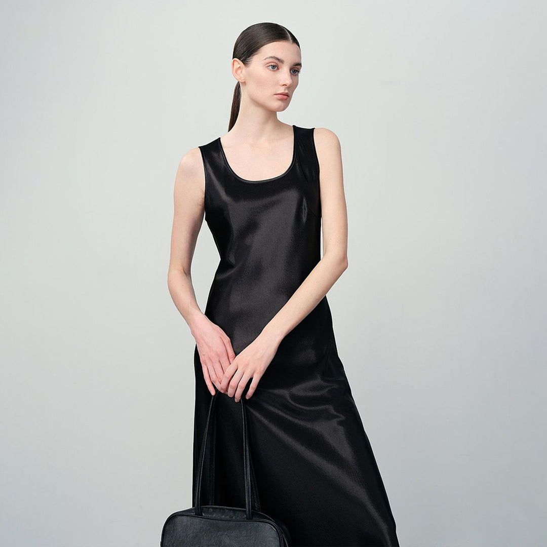 Scoop-Neck 100% Mulberry Silk Sleeveless Slip Dress