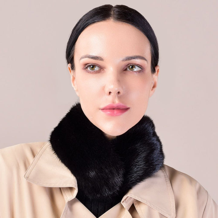 Women’s Real Mink Fur Neck Warmer Scarf Luxurious Fur Collar Wrap with Magnetic Closure
