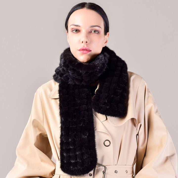 Hand-knitted Playful Pom-Pom Real Mink Fur Scarf for Women Luxury Winter Scarf