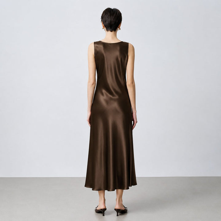 Scoop-Neck 100% Mulberry Silk Sleeveless Slip Dress