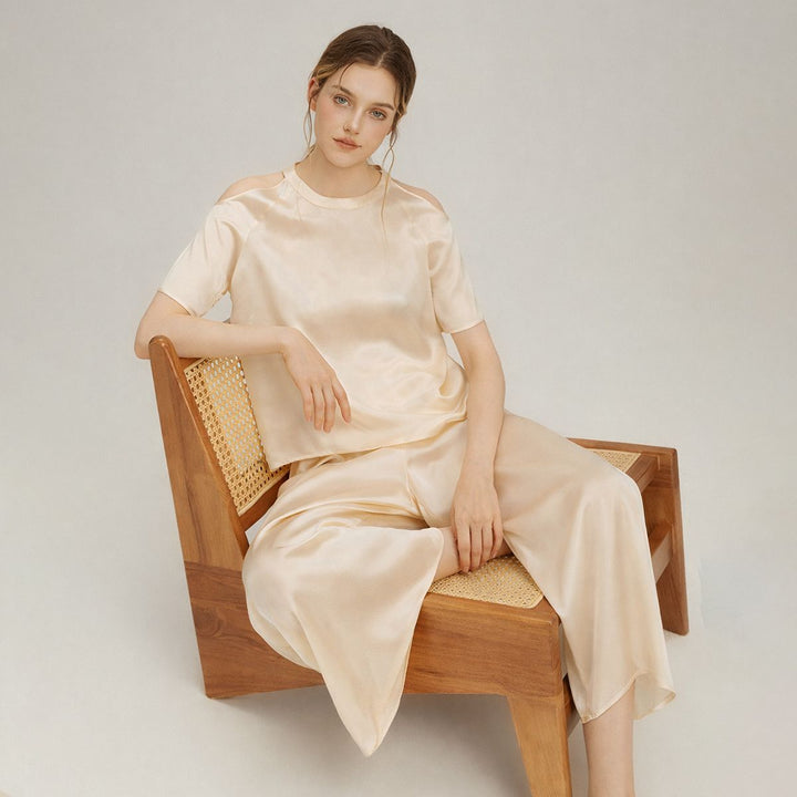 22 Momme Stylish Cold-Shoulder Short Sleeve Mulberry Silk Pajama Set for Women