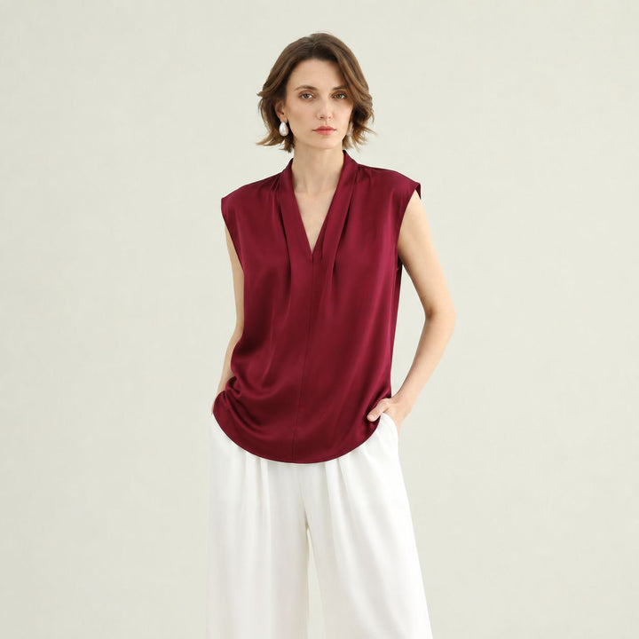 Women's Mulberry Silk Sleeveless V-Neck Blouse