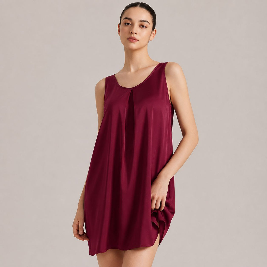 22 Momme Women's Relaxed-Fit Sleeveless V-Neck Silk Nightgown