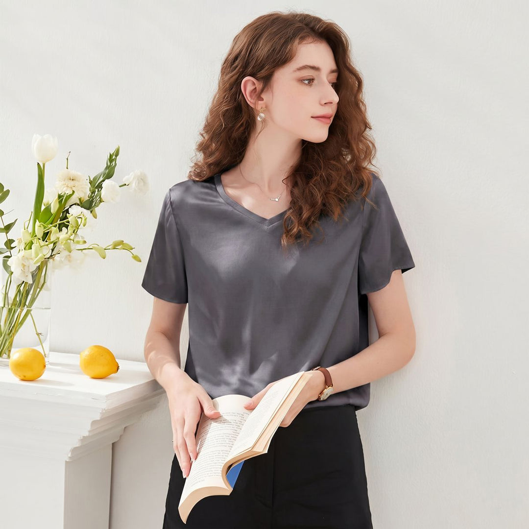 22 Momme Basic V-Neck Pure Mulberry Silk Short Sleeve T-Shirt