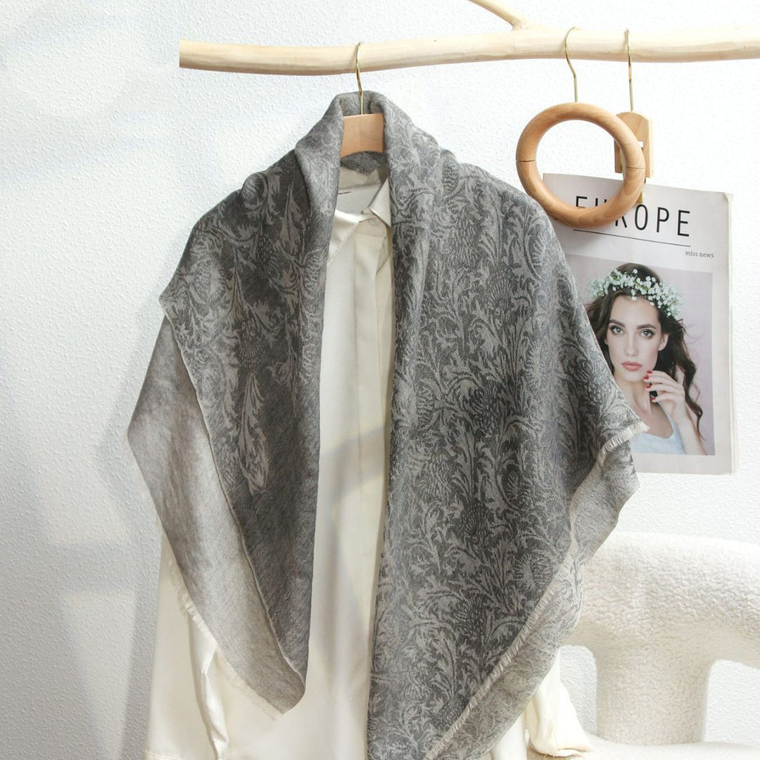 Women Summer Elgant Jacquard Lightweight Cashmere Square Shawl