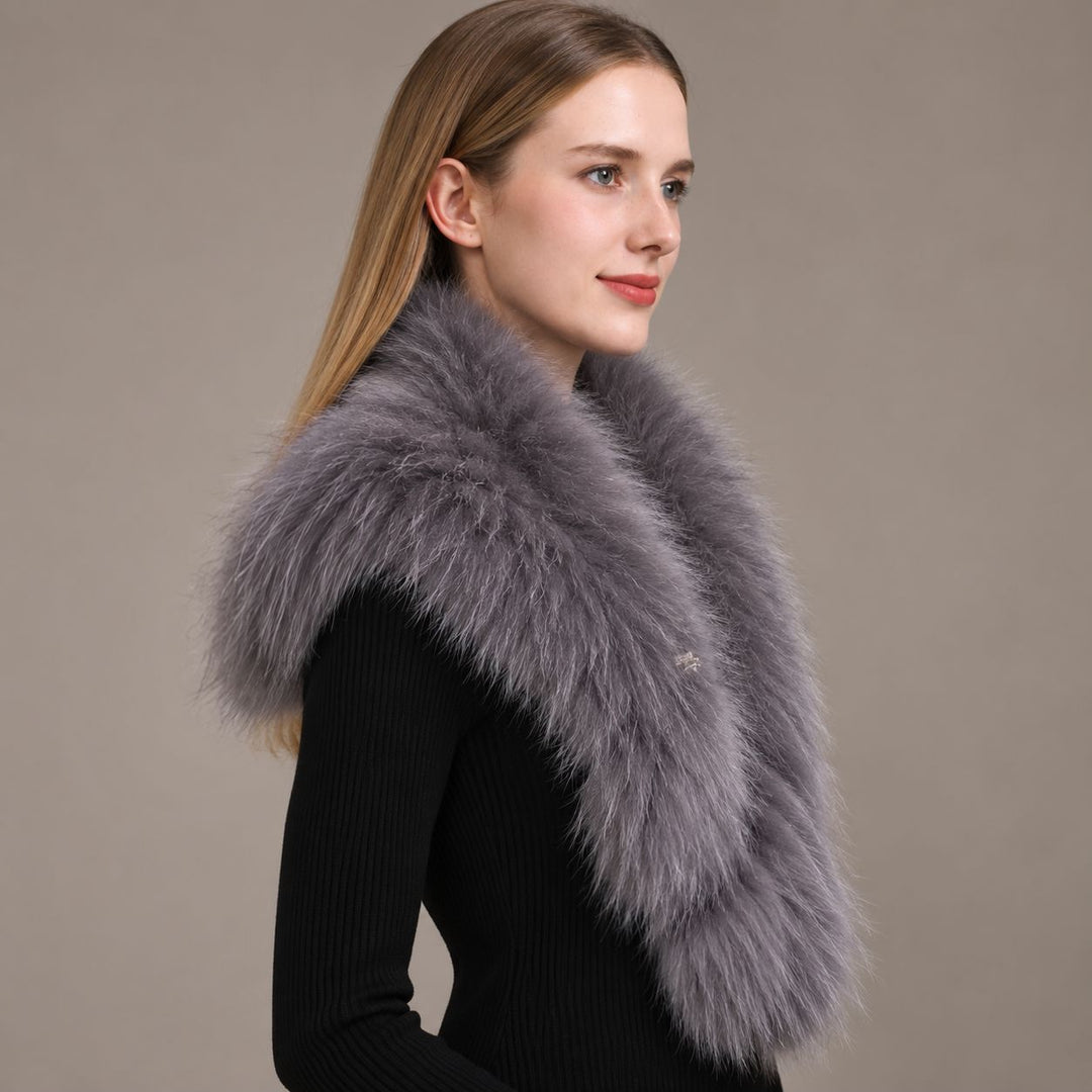 Luxury Fox Fur Shawl Collar Fluffy Soft Fur Stole Cape with Crystal Clasp