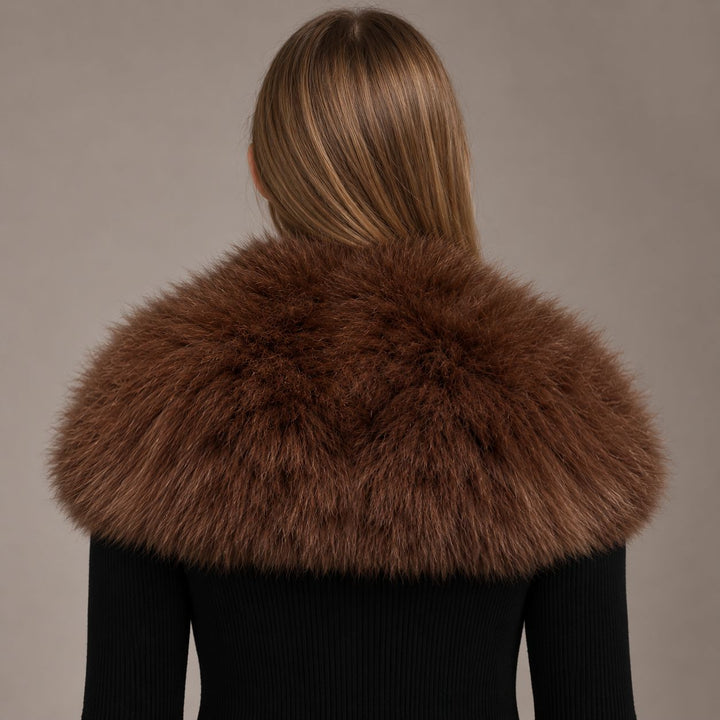 Luxury Fox Fur Shawl Collar Fluffy Soft Fur Stole Cape with Crystal Clasp
