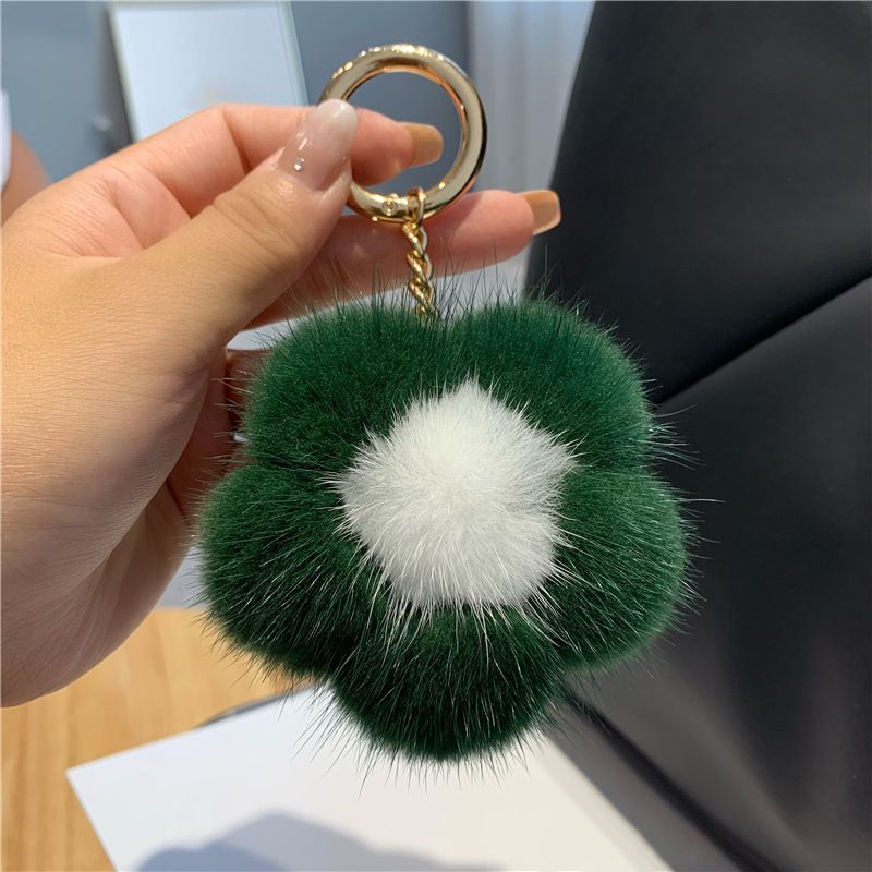 Cute Real Mink Fur Flower Car Keychain Fluffy Pom-Pom Luxury Bag Charm