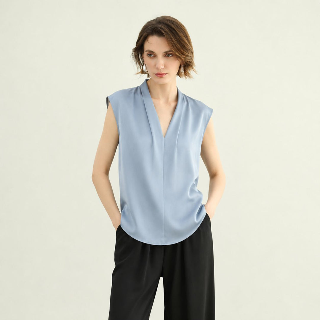 Women's Mulberry Silk Sleeveless V-Neck Blouse